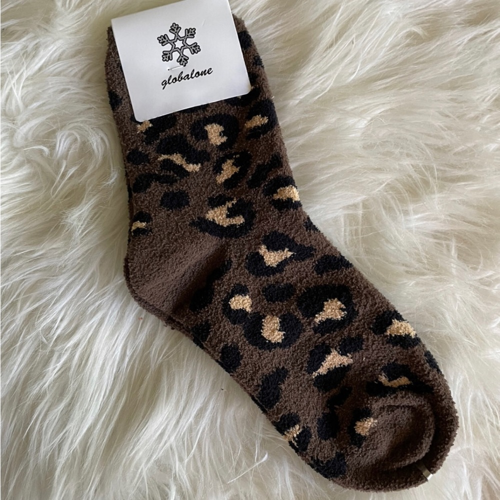 Ladies Leopard Print Thick Fuzzy Socks – Cozy Winter Warm